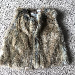 Zara fur vest 12-18mo like new condition